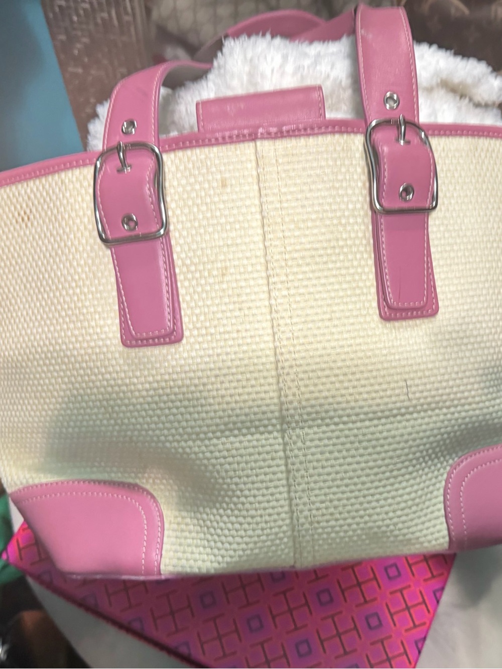 Coach Women's Pink & Cream Tote Bag - Stylish Everyday Carry